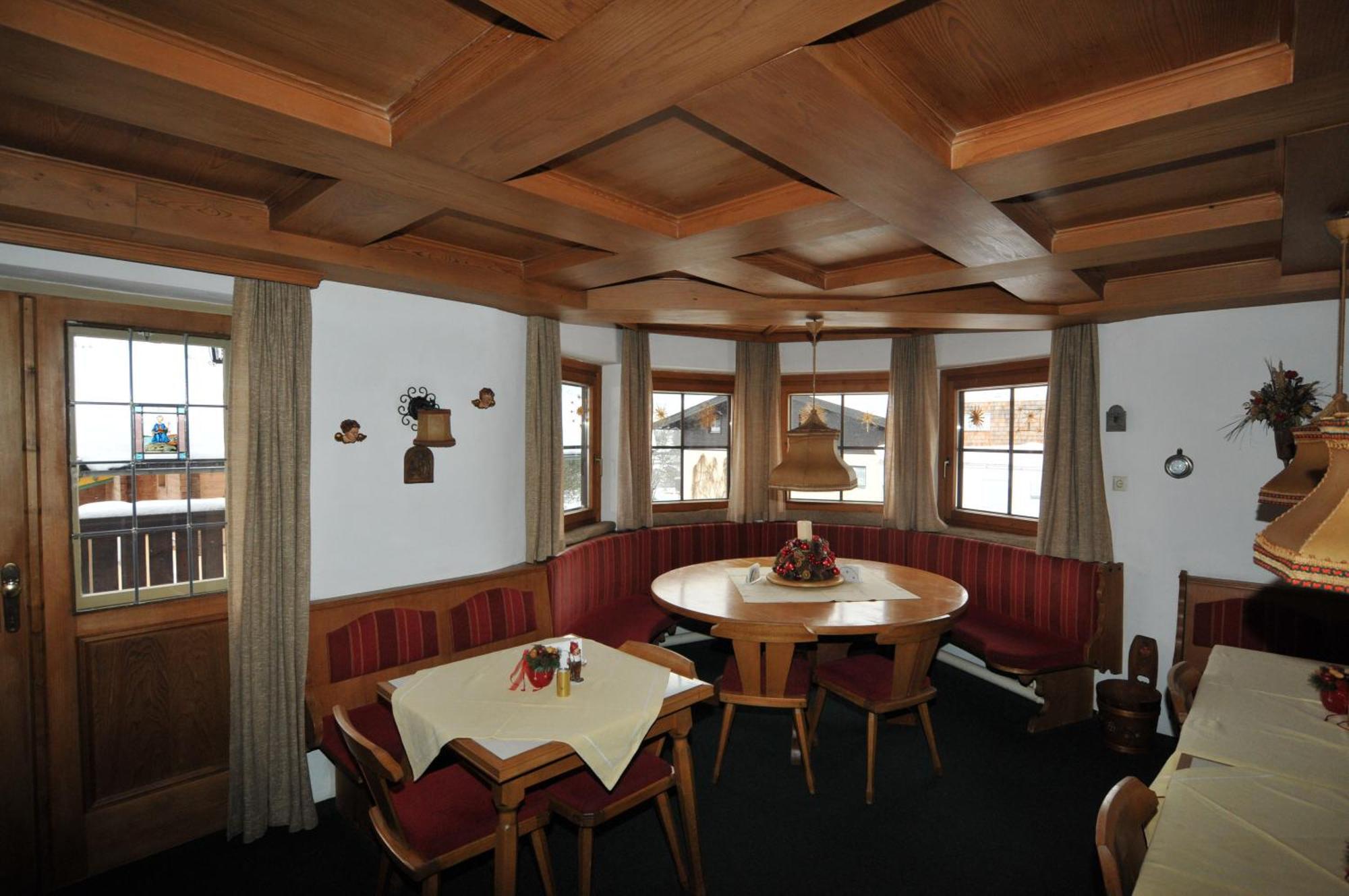 Fruehstueckspension & Appartements Eugenie Kitzbühel Exteriér fotografie